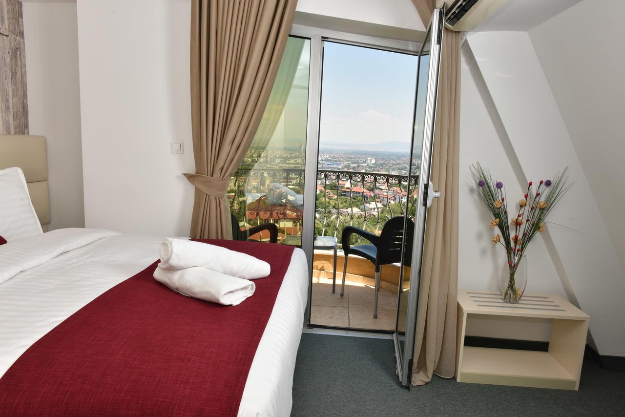 View Inn Boutique Hotel Skopje Extérieur photo